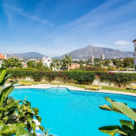 Apartment Senorio De Aloha - Roomservice Marbella